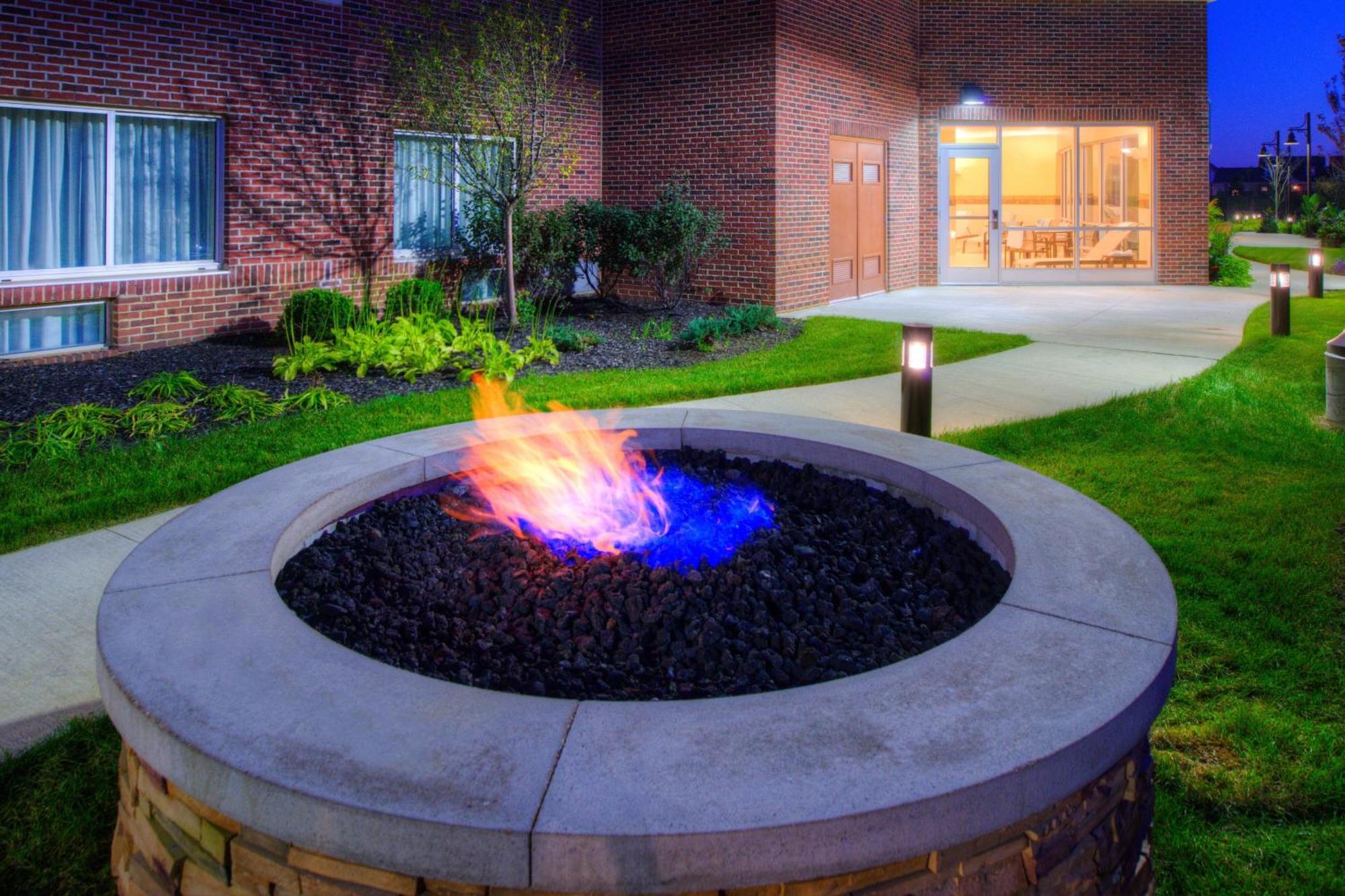 Courtyard By Marriott Columbus Grove Stadt Exterior foto