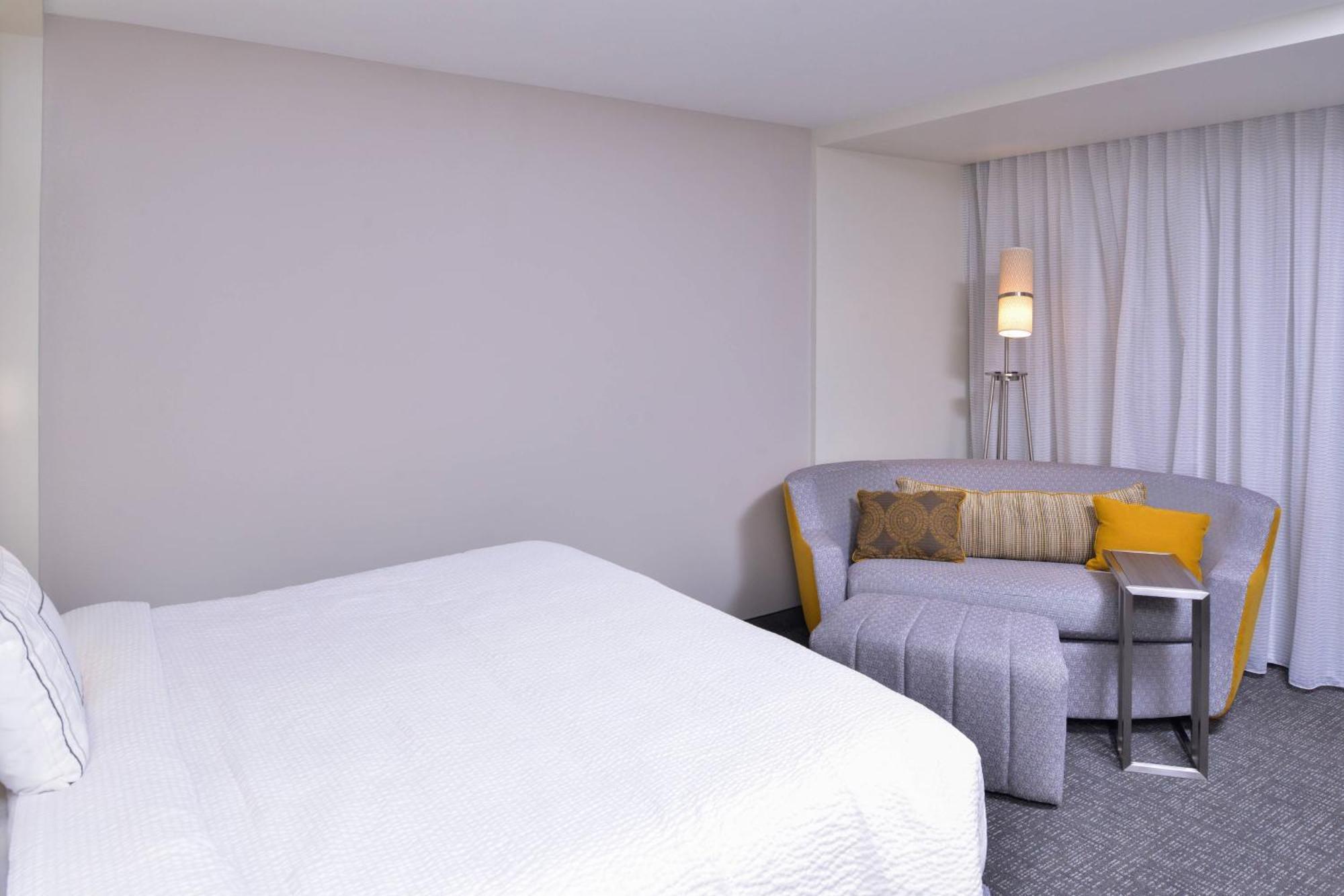 Courtyard By Marriott Columbus Grove Stadt Exterior foto
